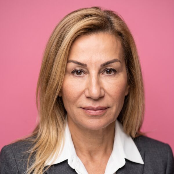 MAYDA ARIMAN